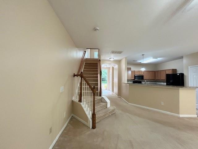 Building Photo - 3455 Fernview Dr