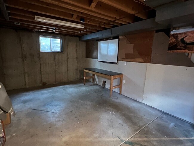 Building Photo - The home you have been waiting for!!!