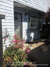 Building Photo - 16 Cape Hatteras Ct