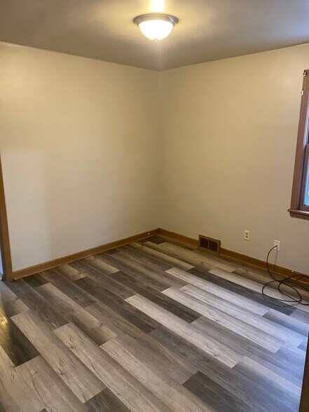 Building Photo - 3919 N Sherman Blvd