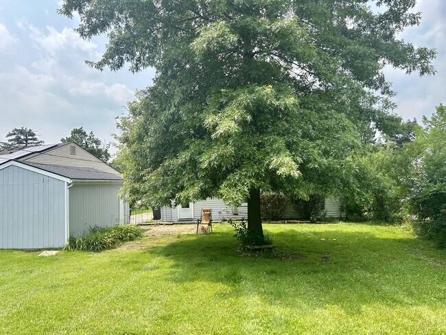 Building Photo - 1117 Kay Pkwy