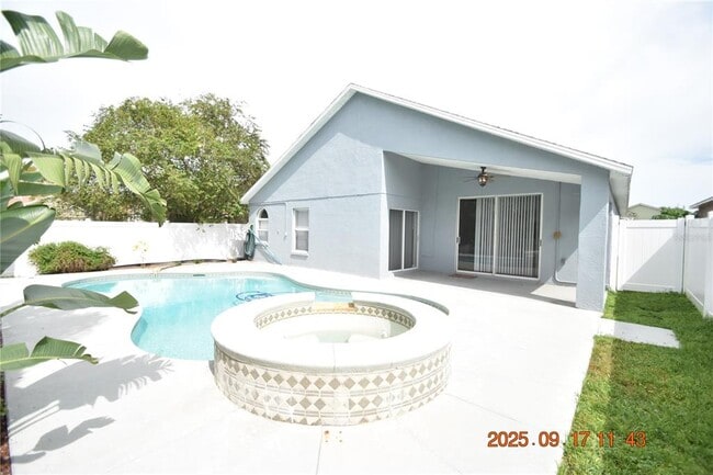 Building Photo - 24806 Black Creek Ct