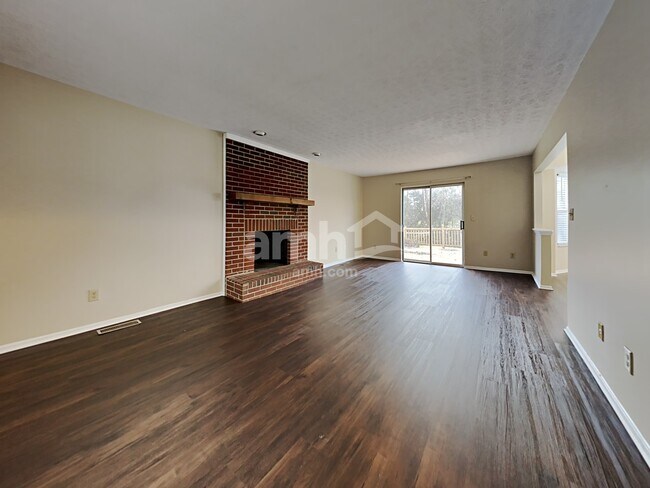 Building Photo - 6518 Jayfield Dr