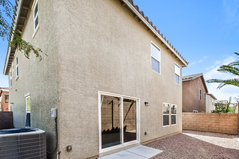 Building Photo - 7921 Point Oaks Ct