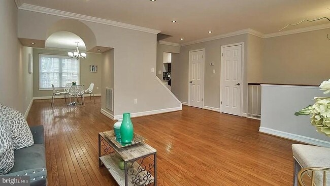 Building Photo - 4243 Sleepy Lake Dr
