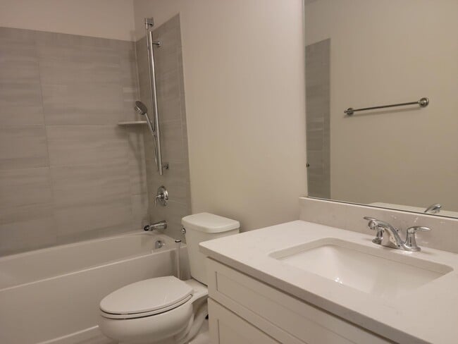 Building Photo - 2859 Hardwick Rd