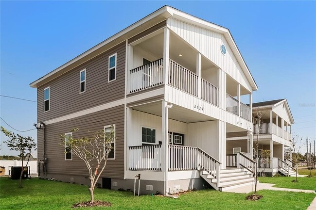 Building Photo - 3129 4th Ave S