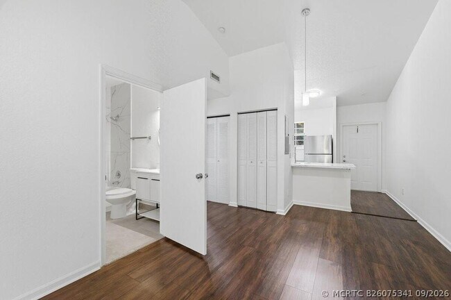 Building Photo - 6143 Garden Ct