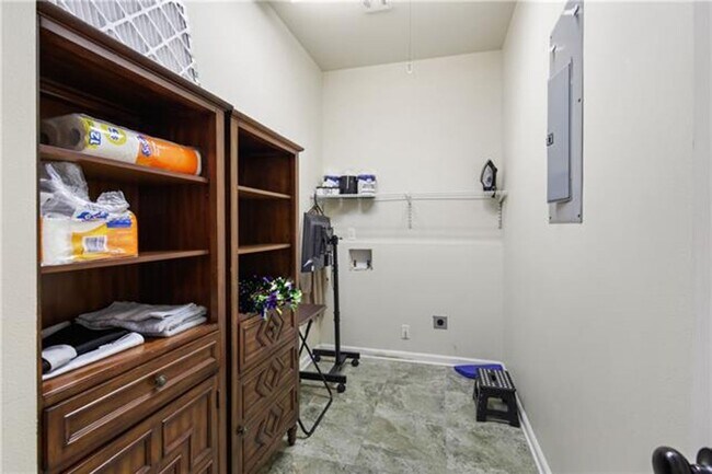 Building Photo - Townhouse in Olde Towne Slidell