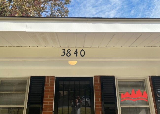 Building Photo - 3840 Argonne St