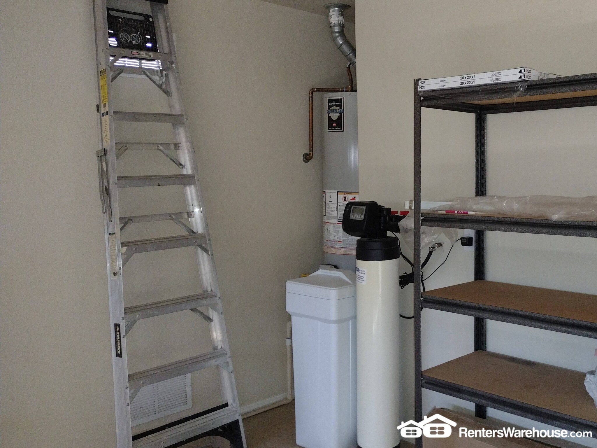 Building Photo - 1739 N Sinova