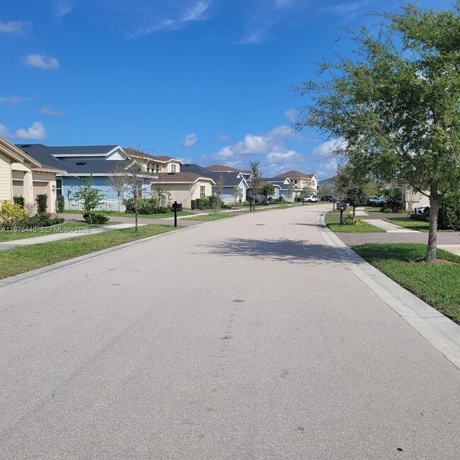 Building Photo - 1200 Sterling Pine Pl