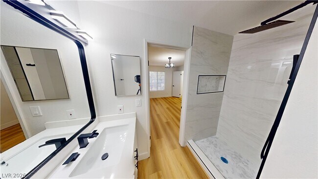 Building Photo - 2200 S Fort Apache Rd