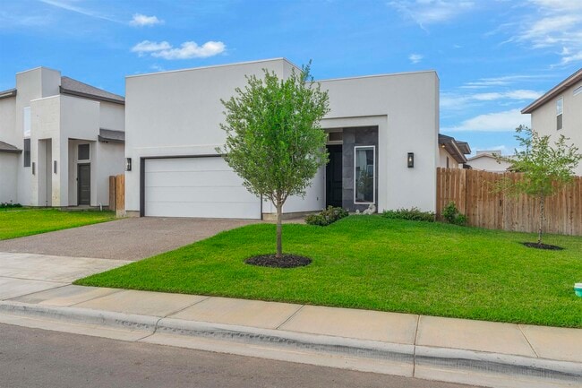Building Photo - 9812 Caddo Lp