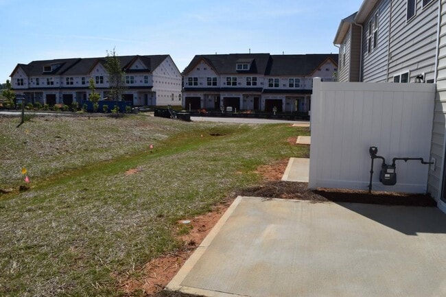 Building Photo - 3934 Townes Blvd