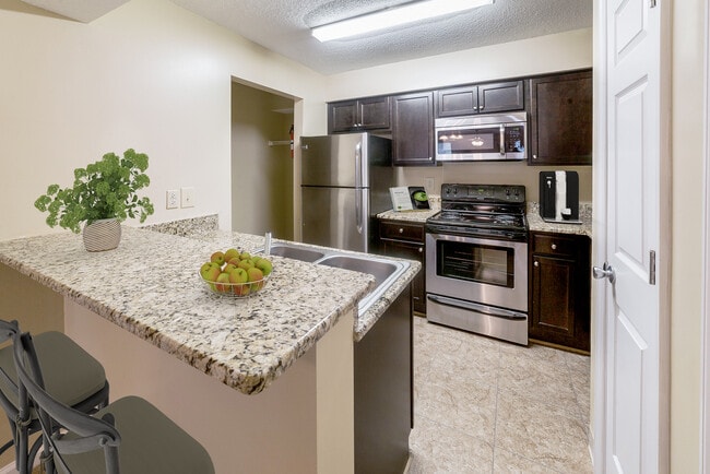 Building Photo - Herons Point Apartments