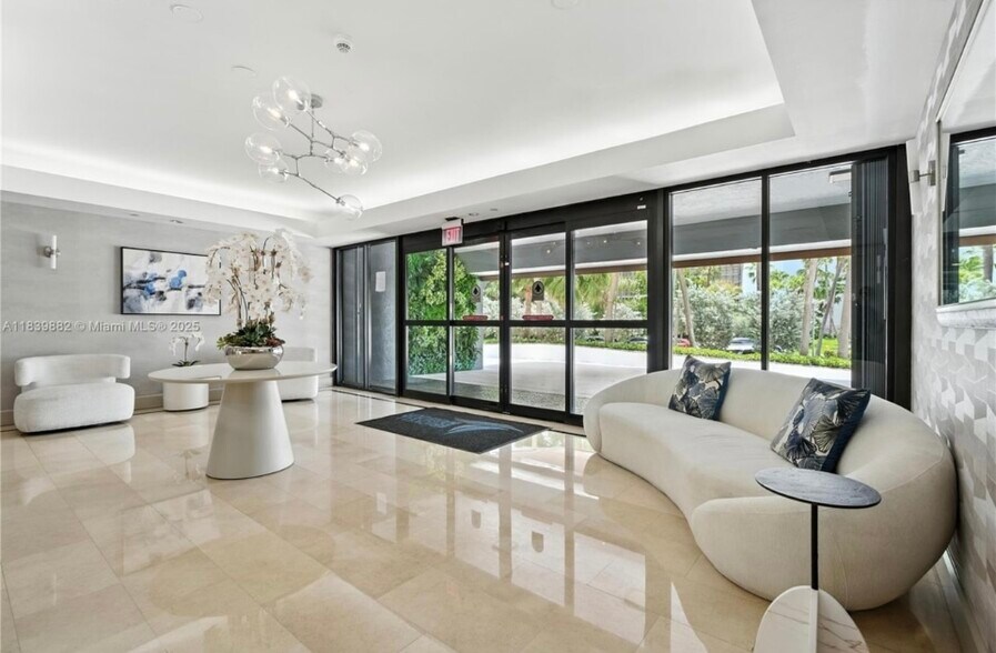 Lobby Area - 200 SE 15th Rd