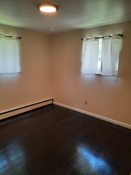 Building Photo - 5830 Balsam Rd