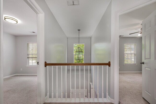 Building Photo - 10901 Claude Freeman Dr