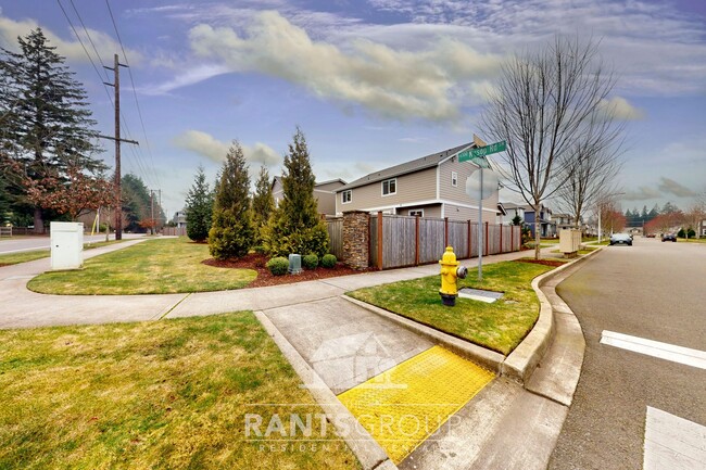 Building Photo - Corner Lot in Tumwater! 5 Bedrooms! Easy I...