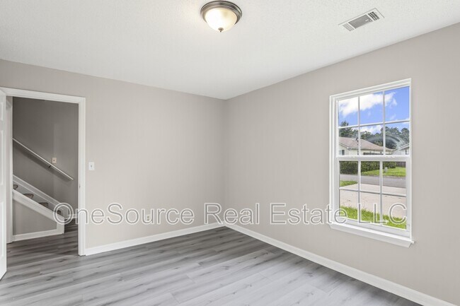 Building Photo - 3515 Ten Oaks Cir