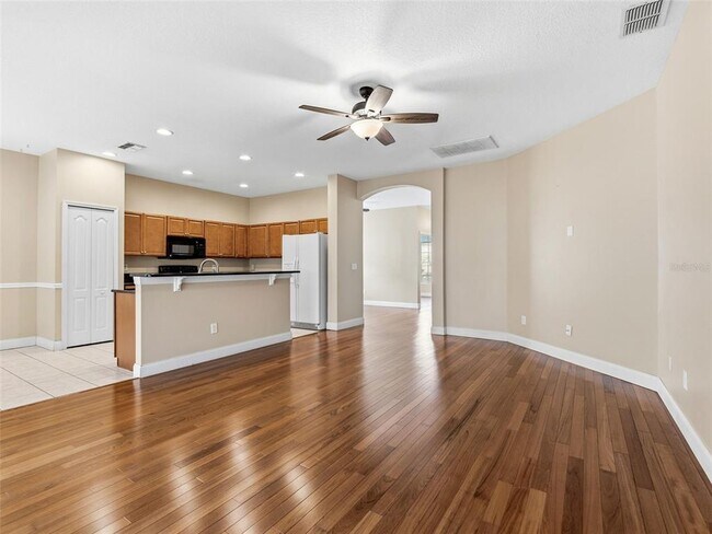 Building Photo - 23802 Coral Ridge Ln