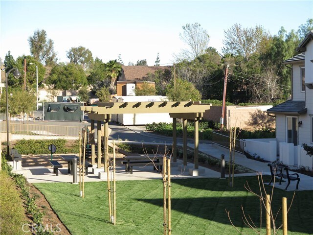 Building Photo - 5048 Ruth Wy