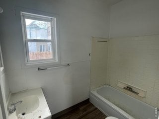 Building Photo - 1518 7th Ave