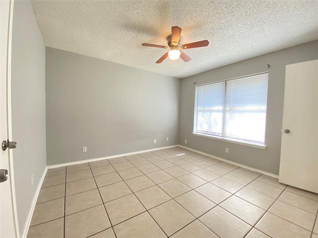 Building Photo - 1730 Justin Lyn St