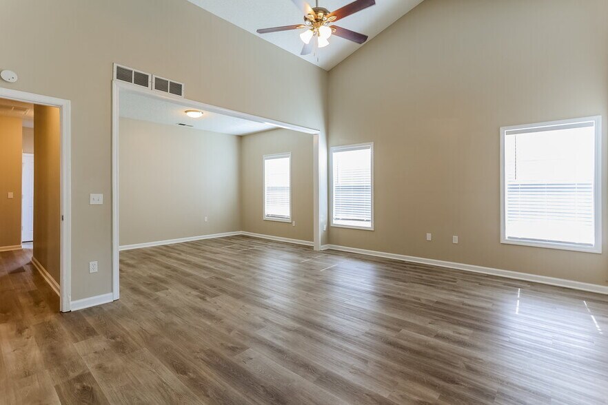 Building Photo - 203 Olde Lexington Pass