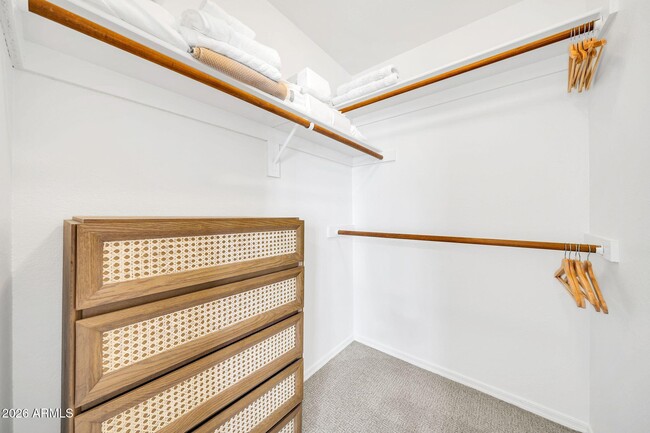 Building Photo - 8787 E Mountain View Rd