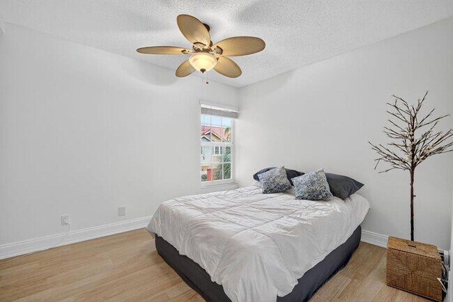 Building Photo - 2121 S Ocean Blvd