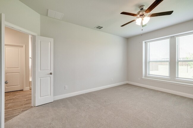 Building Photo - 1216 Blanco Trl