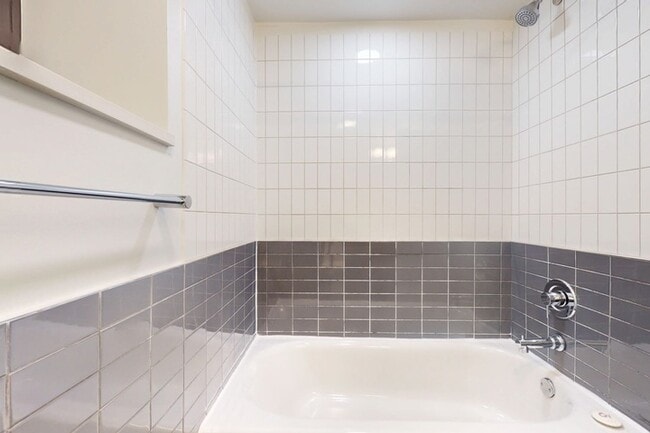 Floorplan - 5474-5480 S. Hyde Park Boulevard