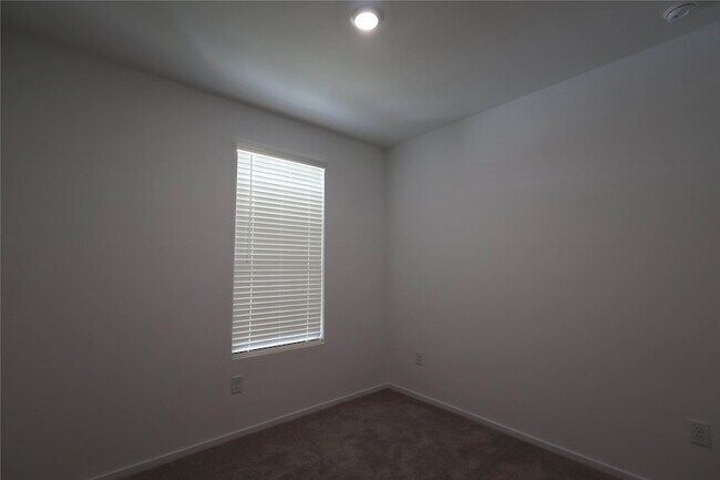 Building Photo - 15345 Dapple Blf Ln