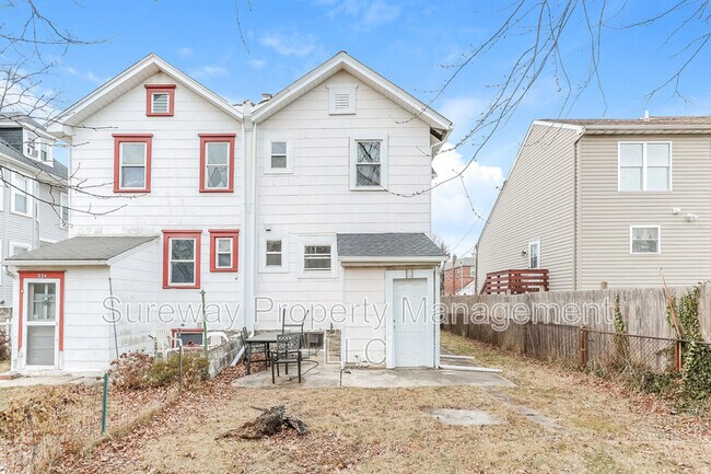 Building Photo - 922 Pitman Ave