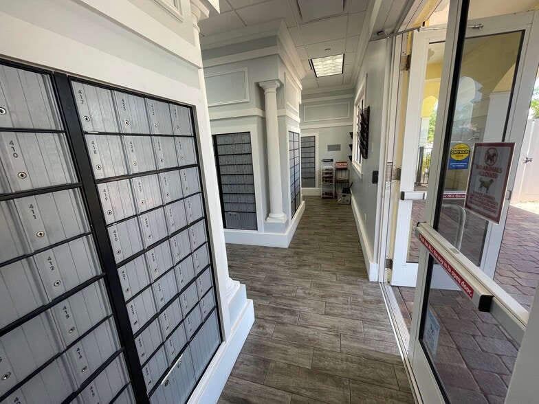 Building Photo - 7604 Andora Dr