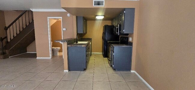 Building Photo - 17014 E Calle Del Oro