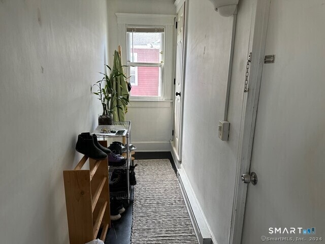 Building Photo - 22 Donahue Pl