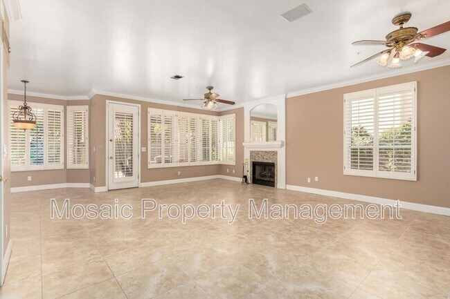 Building Photo - 13566 N 93rd Pl