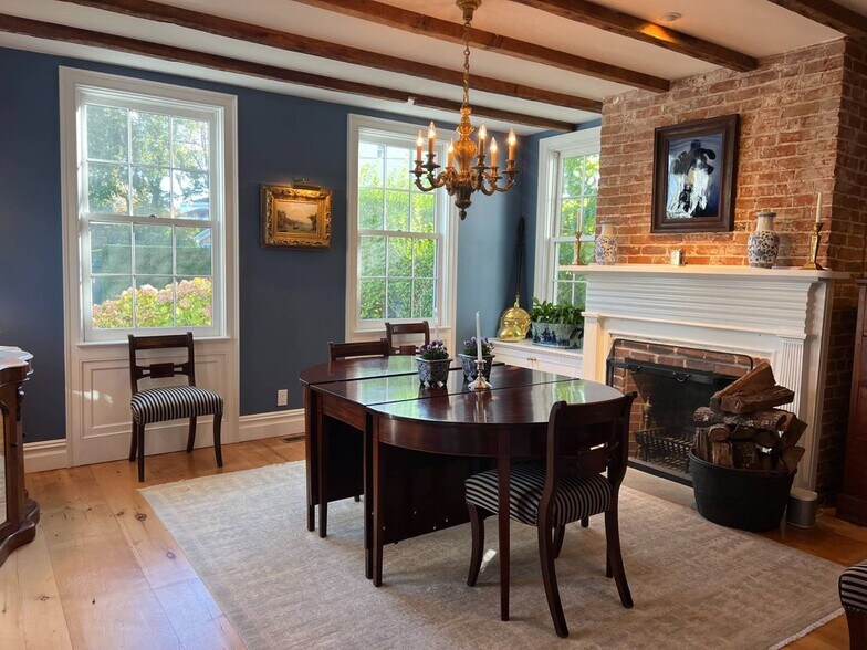 Building Photo - 23 Howard St