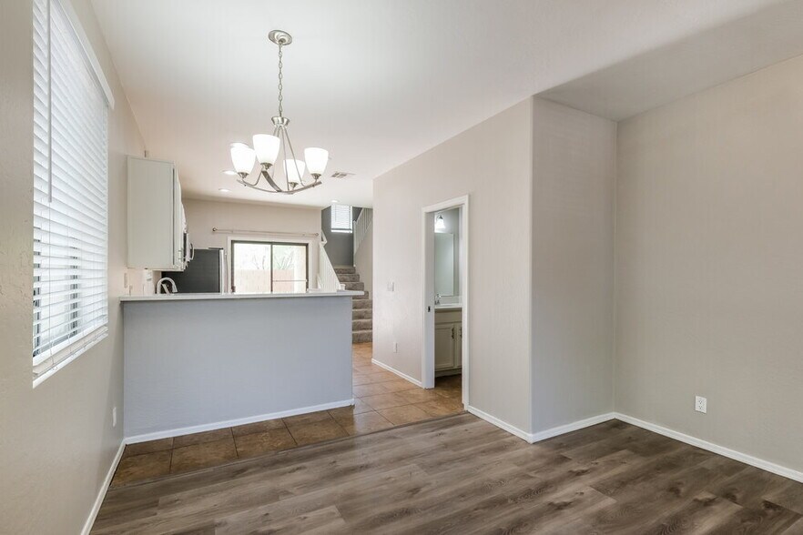 Building Photo - 10317 W Monterosa Ave