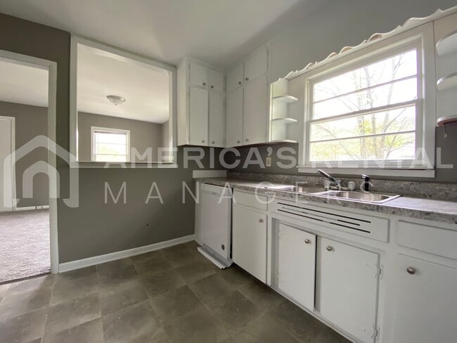 Building Photo - Home for Rent in Birmingham!!! Available t...