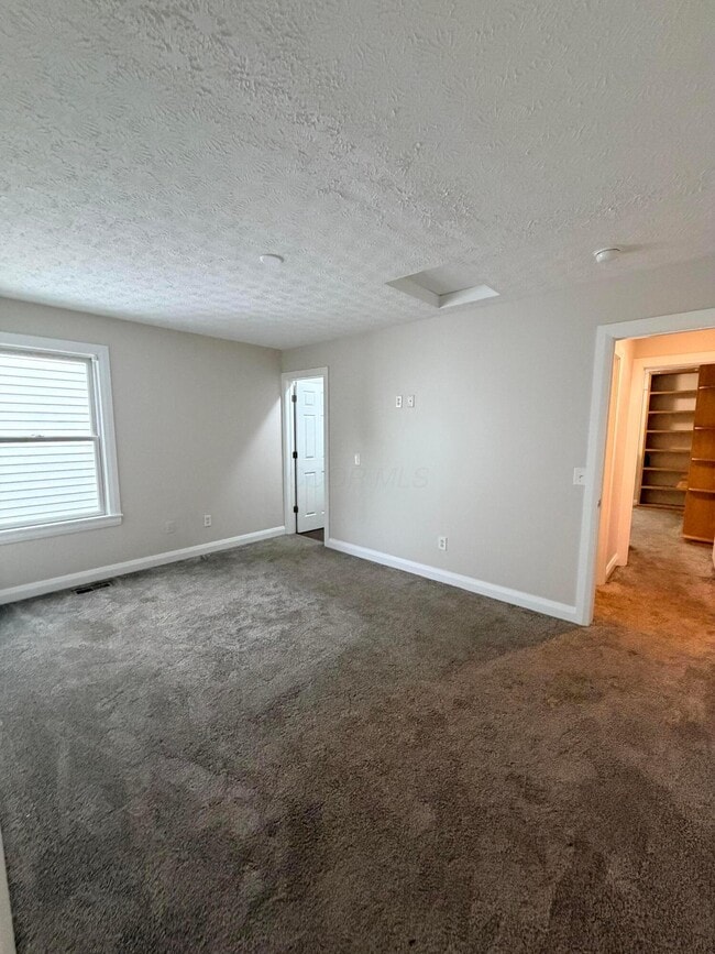 Building Photo - 9327 Polaris Green Dr