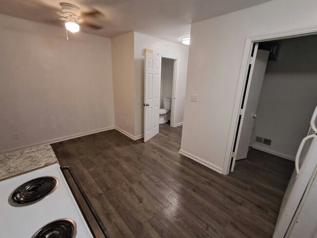 Building Photo - 3532 Dorham Pl