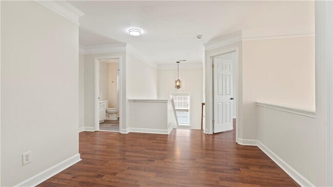 Building Photo - 4835 Silver Leaf Dr