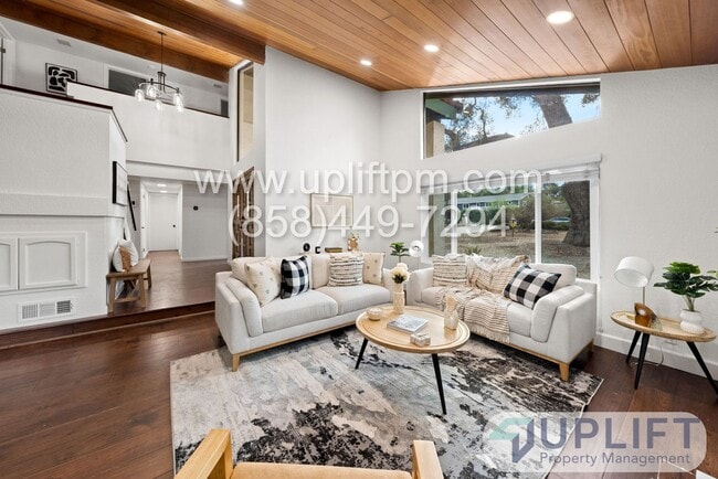 Building Photo - Country Estates - 4 bedroom 3 bathroom ove...