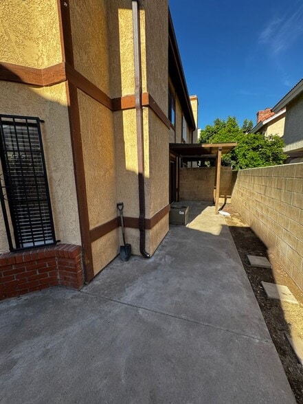 Building Photo - 3930 Maxson Rd