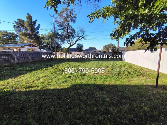 Building Photo - Cute 3 Bed 1 bath house