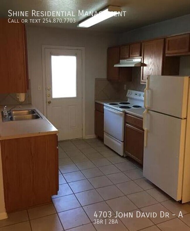 Building Photo - 4703 John David Dr